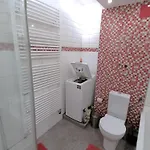 Apartment Lovely Flat With Grand Piano, Family Friendly