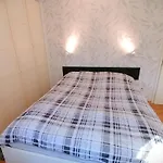 Lovely Flat With Grand Piano, Family Friendly Apartment *